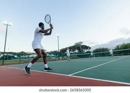 足球转会市场最新签约及趋势分析