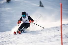 当前最受欢迎的竞技游戏类型分析